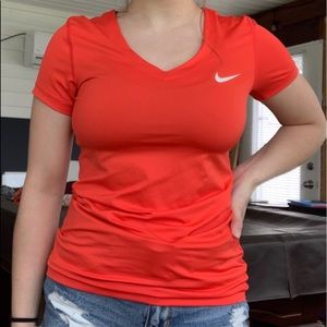 Nike Active Top